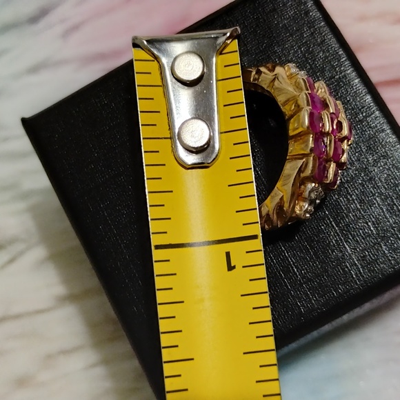 Auth 10k Solid Gold 19 Genuine Ruby Cluster & 6 Genuine Diamonds Ring Sz.7 - Picture 16 of 16